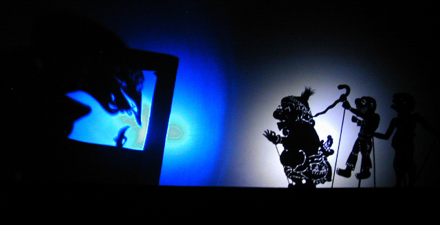 Shadow puppet shrinky on tv